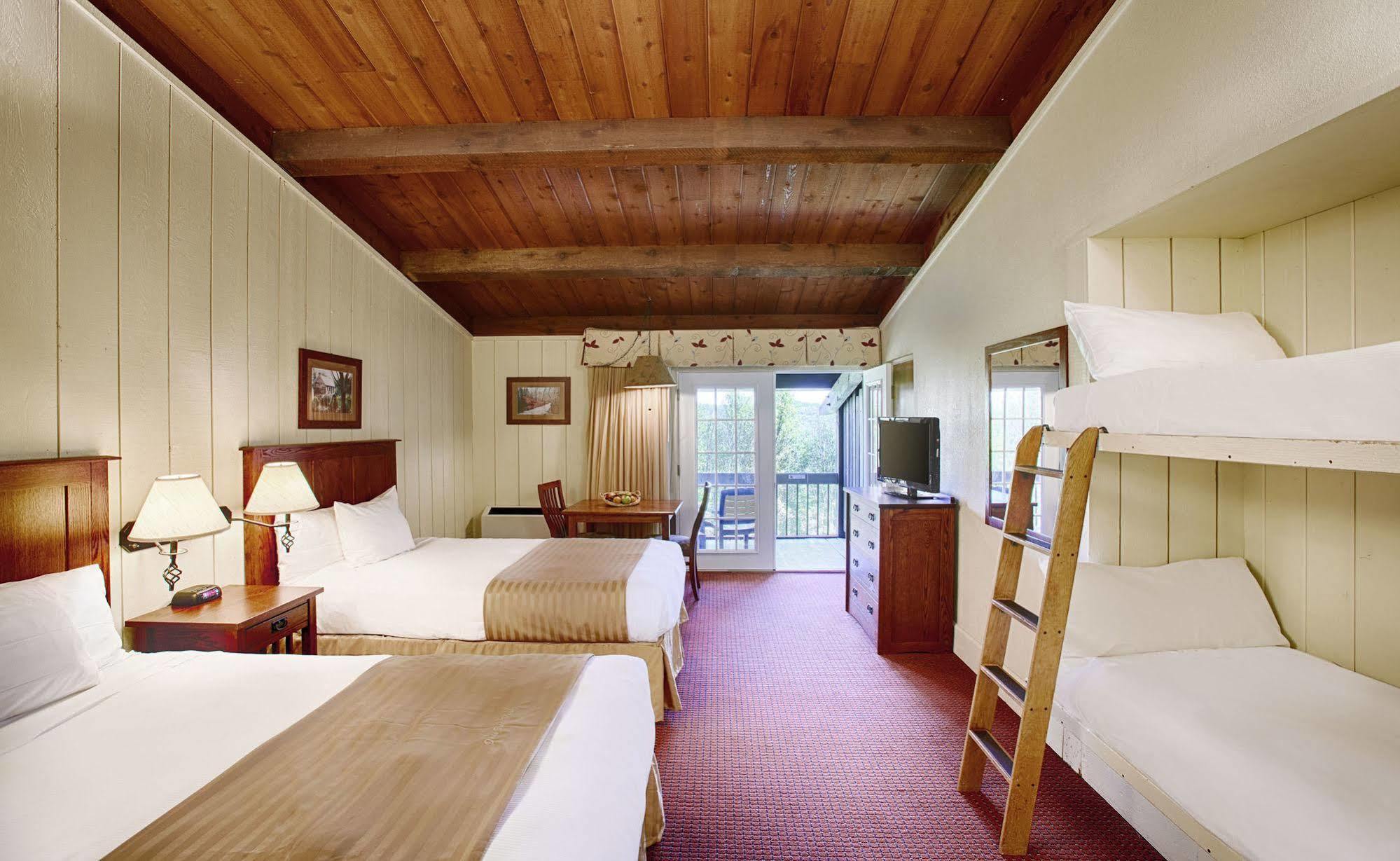 Salt Fork State Park Lodge And Conference Center Cambridge Exterior foto
