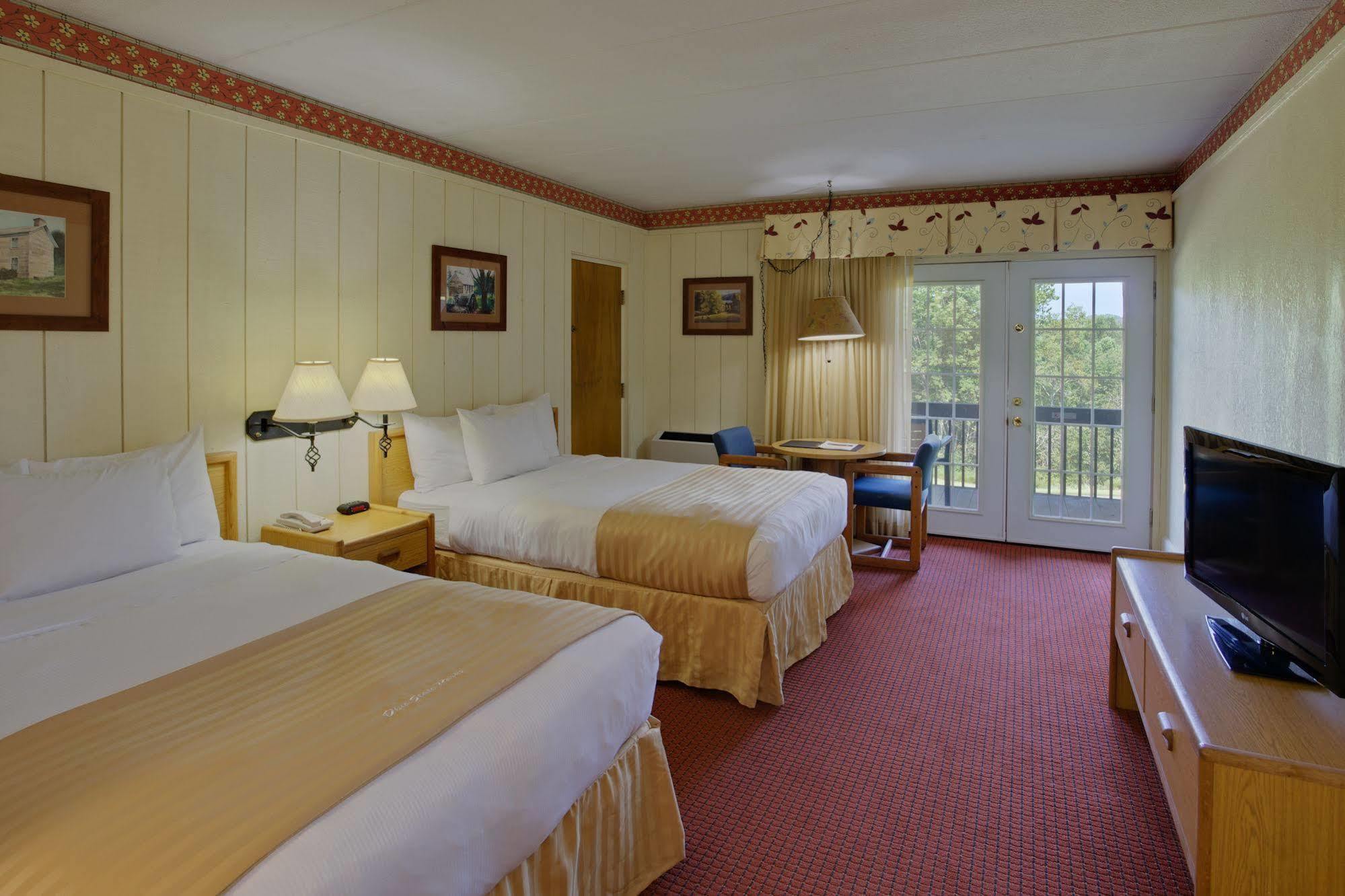 Salt Fork State Park Lodge And Conference Center Cambridge Exterior foto